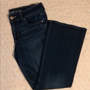 American Eagle Kick Boot Jeans. Dark Wash